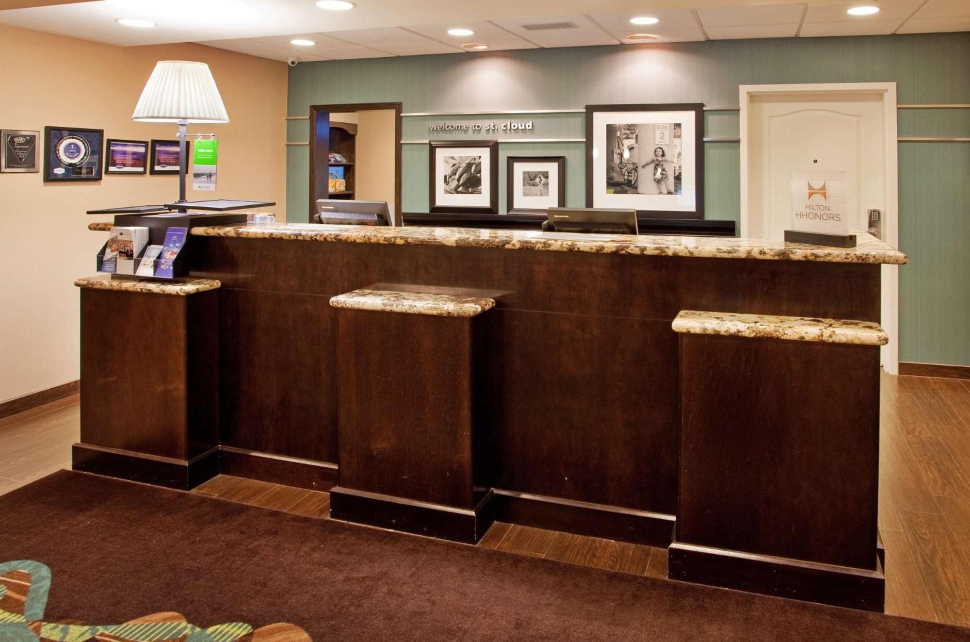 Hampton Inn And Suites St. Cloud Saint Cloud Exterior foto